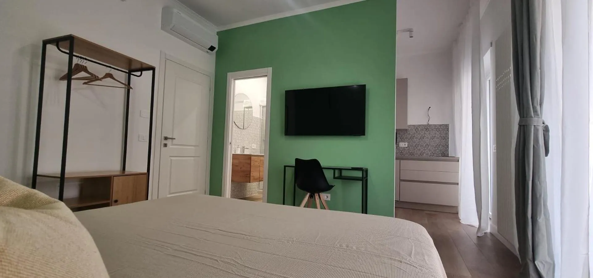 Rome Park Apartment